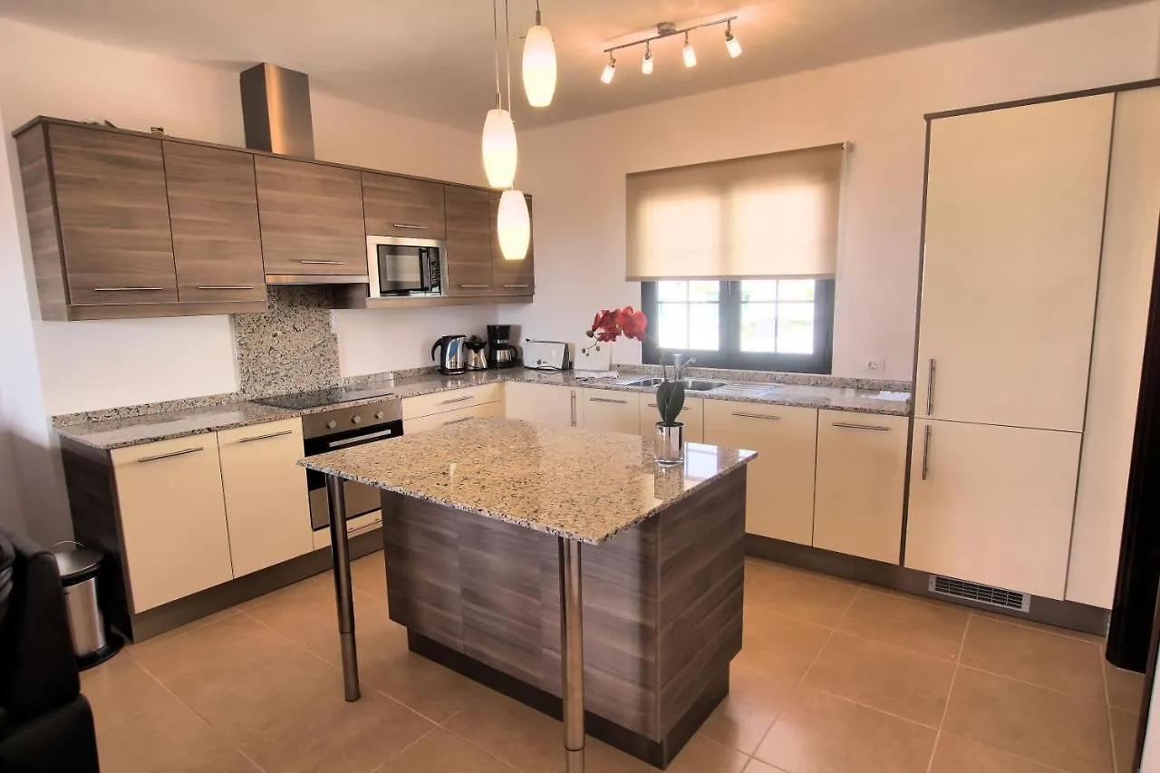 Tías Villa Joel Puerto Del Carmen